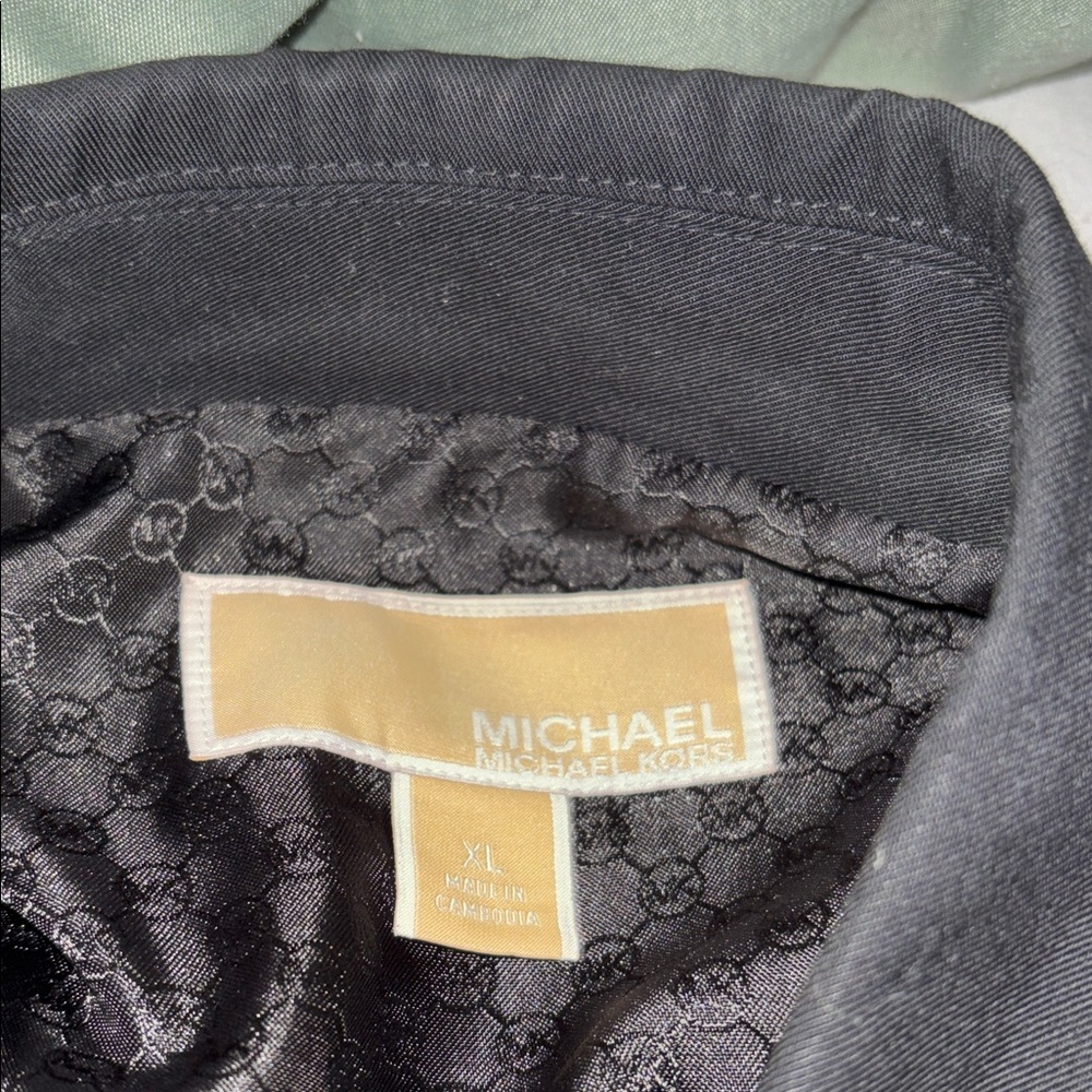 MICHAEL Michael Kors Black waist length Pea Coat with Gold Buttons - Picture 2 of 3